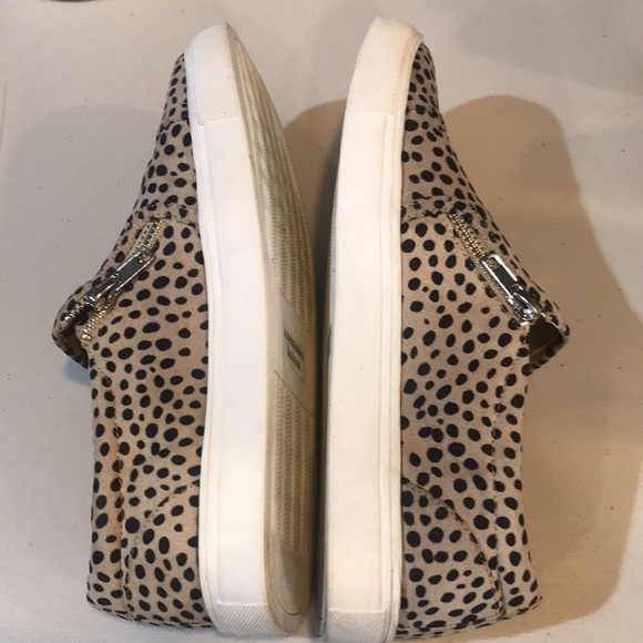 DV Dolce Vita Audree women’s Slip On Sneaker with Zipper Detailing-Size 8.5 - Picture 3 of 8